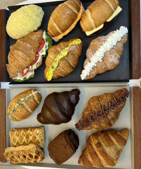 정 베이커리카페 럭키백 사진