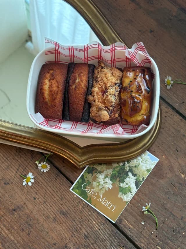 카페 마트리 럭키백 사진