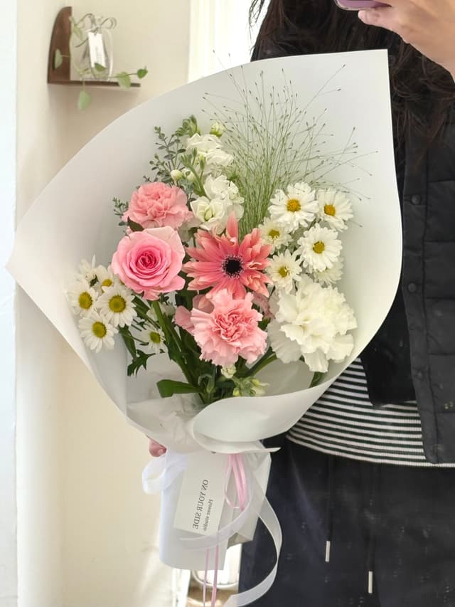 💐꽃집💐 온유어사이드 럭키백 사진